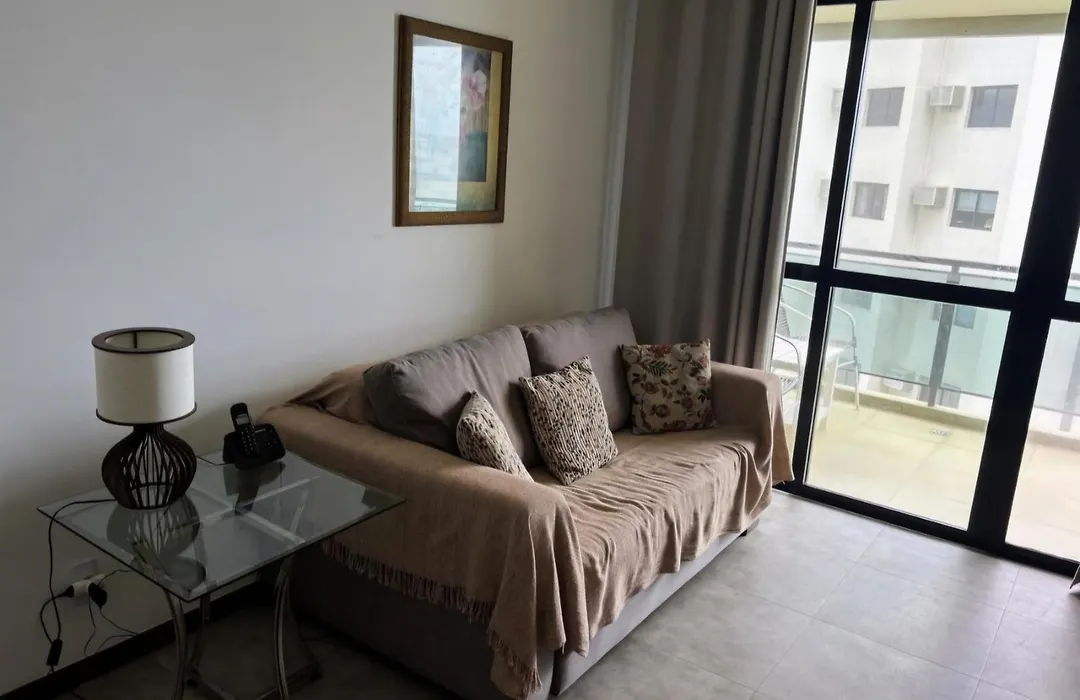 Apartamento de frente para praia-1
